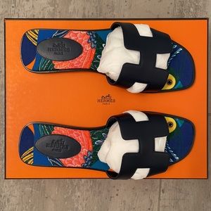 Hermès Oran sandal